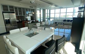 3 odalılar kondominyumda daireler 167 m² Miami'de, Amerika Birleşik Devletleri. $1,099,000