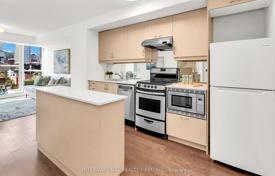 5 odalılar daire Old Toronto'da, Kanada. C$925,000