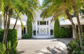 Villa – Key Biscayne, Florida, Amerika Birleşik Devletleri. 10,192,000 €