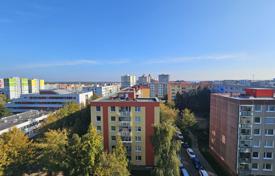 3 odalılar daire 74 m² Prague 5'da, Çekya. Price on request