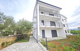 3 odalılar daire 70 m² Primorje-Gorski Kotar County'da, Hırvatistan. 265,000 €