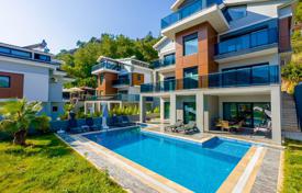 5 odalılar villa 300 m² Fethiye'de, Türkiye. 51,752,000 TRY
