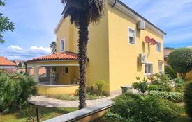3 odalılar şehir içinde müstakil ev 180 m² Istria County'da, Hırvatistan. 880,000 €