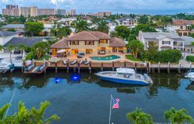 Villa – Fort Lauderdale, Florida, Amerika Birleşik Devletleri. $2,495,000