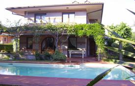 6 odalılar villa Forte dei Marmi'de, İtalya. 7,500 € haftalık