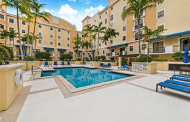 2 odalılar konak 207 m² Miami'de, Amerika Birleşik Devletleri. $875,000
