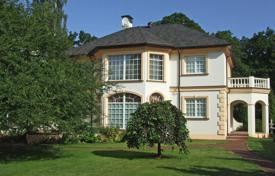 Villa – Jurmalas pilseta, Letonya. 799,000 €