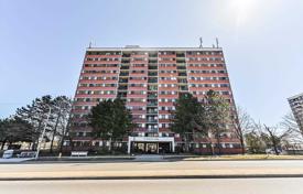 5 odalılar daire Scarborough'da, Kanada. C$773,000