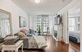 2 odalılar daire Fort York Boulevard'da, Kanada. C$819,000