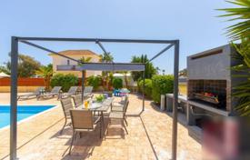 4 odalılar villa 125 m² Famagusta'da, Kıbrıs. 530,000 €