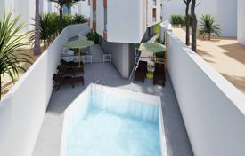 Çatı dairesi – Alanya, Antalya, Türkiye. $259,000