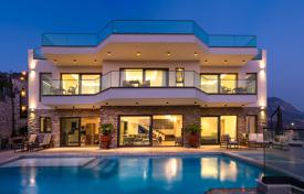 7 odalılar villa 350 m² Kalkan'da, Türkiye. 92,008,000 TRY