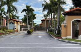 Şehir içinde müstakil ev – West End, Miami, Florida,  Amerika Birleşik Devletleri. $785,000