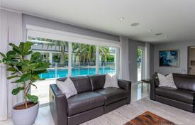 Villa – Miami, Florida, Amerika Birleşik Devletleri. 2,513,000 €