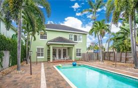 Villa – Fort Lauderdale, Florida, Amerika Birleşik Devletleri. $1,800,000