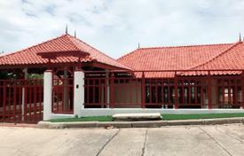2 odalılar villa 464 m² Mueang Phuket'da, Tayland. $444,000