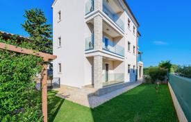 8 odalılar şehir içinde müstakil ev 340 m² Fažana'da, Hırvatistan. 1,350,000 €