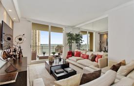 3 odalılar daire 153 m² Miami'de, Amerika Birleşik Devletleri. 756,000 €