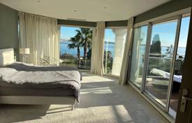 10 odalılar villa Vallauris'da, Fransa. 15,000 € haftalık