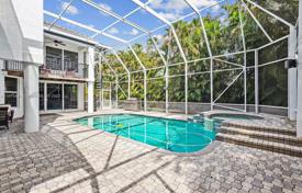 Şehir içinde müstakil ev – Pembroke Pines, Broward, Florida,  Amerika Birleşik Devletleri. $1,400,000