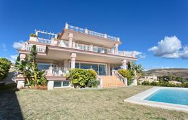 8 odalılar villa 768 m² Marbella'da, İspanya. 3,995,000 €