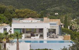 9 odalılar villa Cavalaire-sur-Mer'da, Fransa. 2,990,000 €