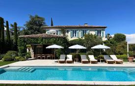 Villa – Mandelieu-la-Napoule, Cote d'Azur (Fransız Rivierası), Fransa. Price on request