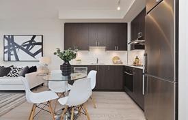 4 odalılar daire North York'da, Kanada. C$777,000