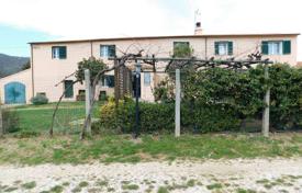 Villa – Follonica, Toskana, İtalya. 1,050,000 €