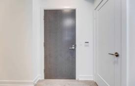 9 odalılar daire Etobicoke'de, Kanada. C$1,085,000