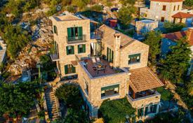 6 odalılar villa 300 m² Mora'da, Yunanistan. 980,000 €