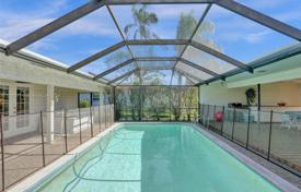 Şehir içinde müstakil ev – Coral Springs, Florida, Amerika Birleşik Devletleri. $889,000