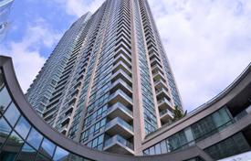 2 odalılar daire Yonge Street'da, Kanada. C$731,000