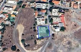 Arsa Agios Dometios'da, Kıbrıs. 360,000 €