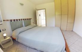 Arsa Capoliveri'de, İtalya. 750,000 €