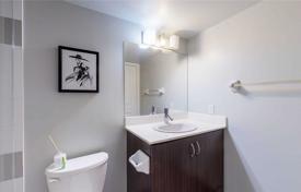 2 odalılar daire Yonge Street'da, Kanada. C$984,000