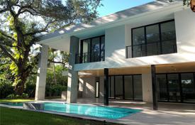 9 odalılar villa Miami'de, Amerika Birleşik Devletleri. $4,900,000