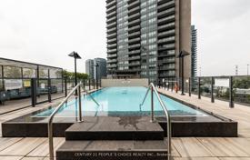 6 odalılar daire Etobicoke'de, Kanada. C$997,000