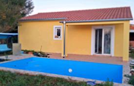 2 odalılar şehir içinde müstakil ev 79 m² Svetvinčenat'da, Hırvatistan. 250,000 €