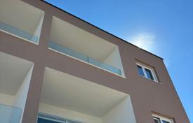 3 odalılar daire 64 m² Peroj'da, Hırvatistan. 240,000 €