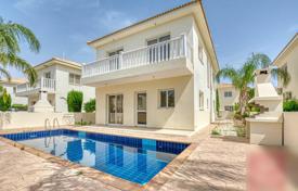 3 odalılar villa 176 m² Famagusta'da, Kıbrıs. 500,000 €
