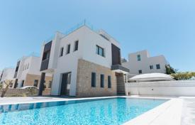 Yazlık ev – Chloraka, Baf, Kıbrıs. 650,000 €