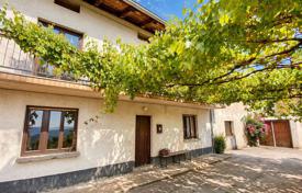 3 odalılar yazlık ev 291 m² Ajdovscina'da, Slovenya. 149,000 €
