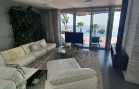 6 odalılar yazlık ev 550 m² Agios Tychonas'da, Kıbrıs. 10,000,000 €