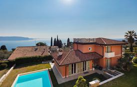 Villa – Toscolano Maderno, Lombardiya, İtalya. 1,395,000 €