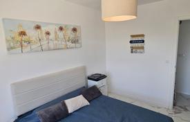 3 odalılar daire 95 m² Punta Prima'da, İspanya. 275,000 €