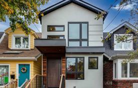 Şehir içinde müstakil ev – East York, Toronto, Ontario,  Kanada. C$1,842,000