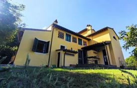 3 odalılar villa 131 m² Camaiore'de, İtalya. 520,000 €