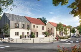 New residential complex with apartments Ile-de-France'de, Fransa. Min.367,000 €