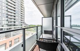 2 odalılar daire Lake Shore Boulevard West'da, Kanada. C$888,000